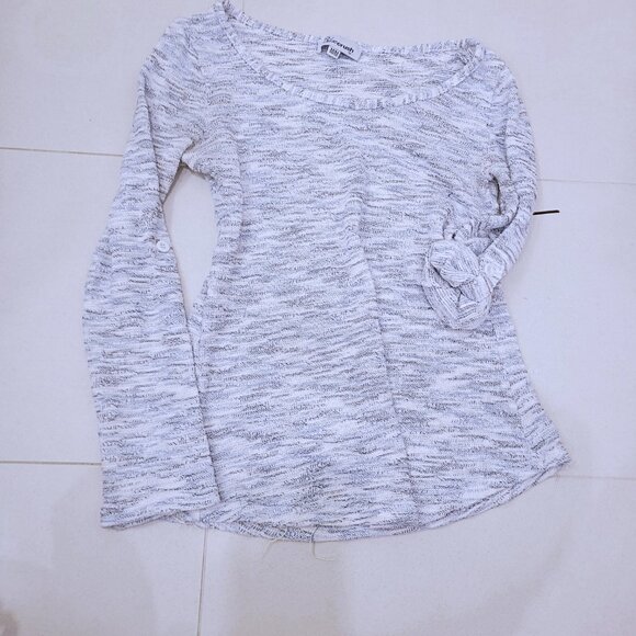 Ice Blue Ribbed Button Summer Knit - Picture 5 of 7